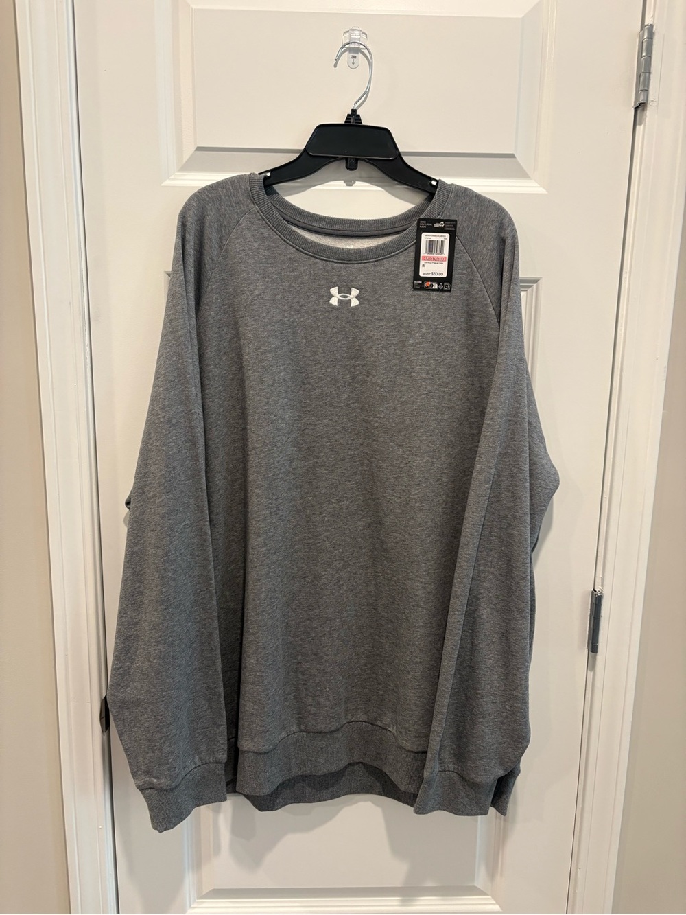 Under Armour Men's Crewneck Sweatshirt in Heather Gray with Logo